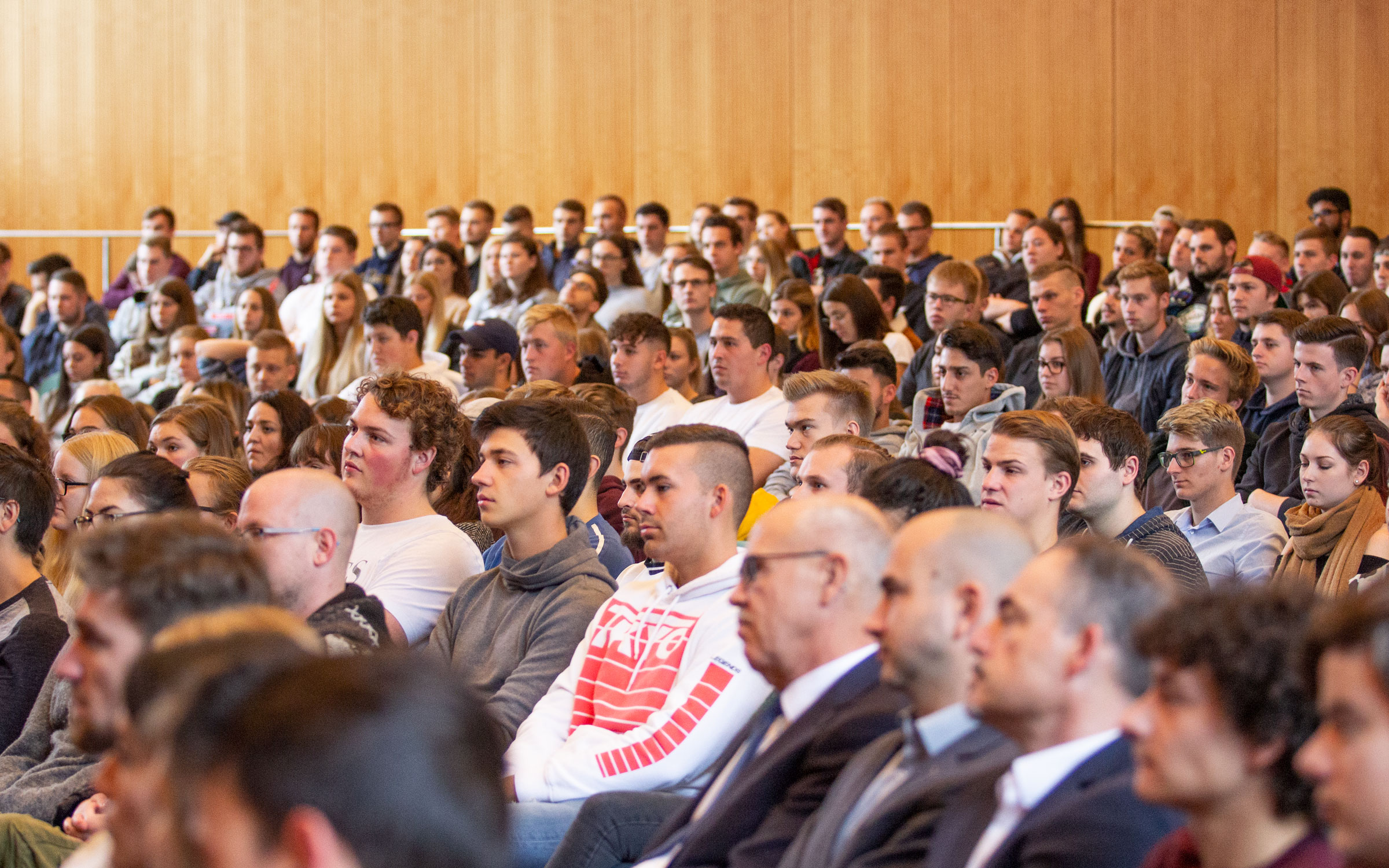 Studierenden Rekord an der RWU RWU Hochschule Ravensburg Weingarten