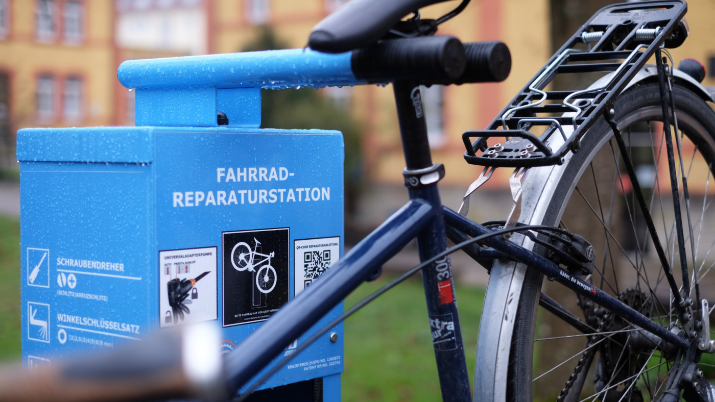 Fahrrad Reperaturstation Mensapark