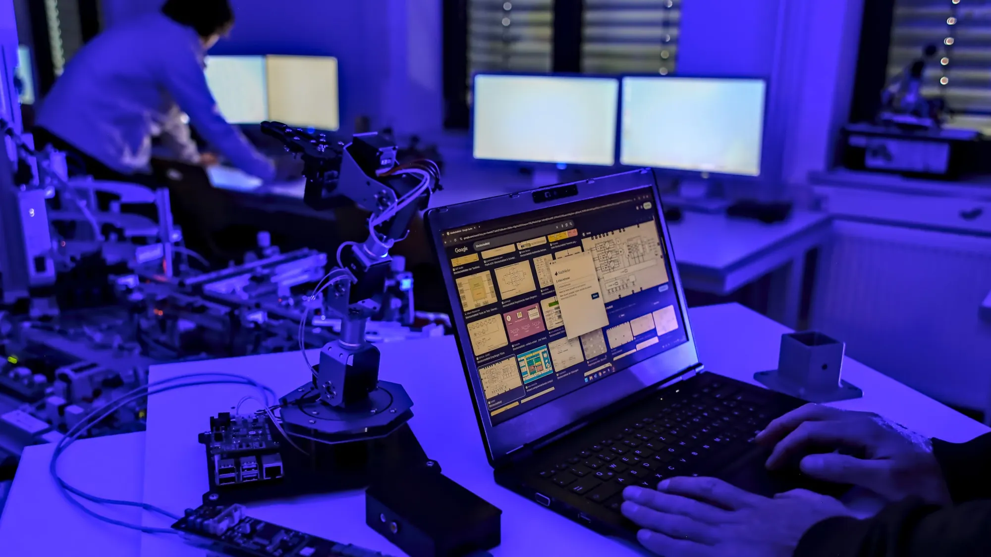 Programmieren im Labor im Studiengang Digital Engineering