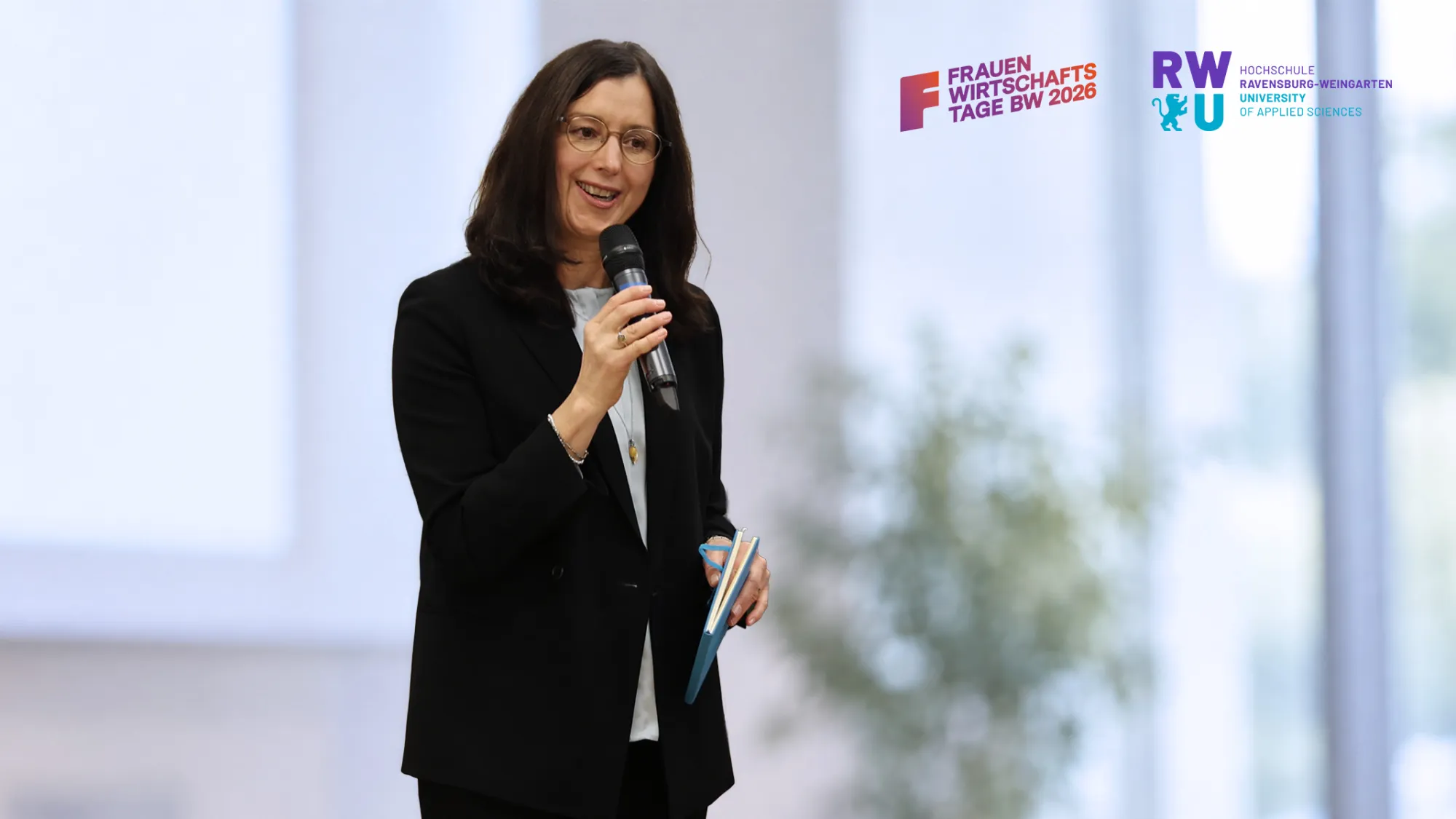 Prof. Dr. Barbara Niersbach spricht auf einer Fachtagung