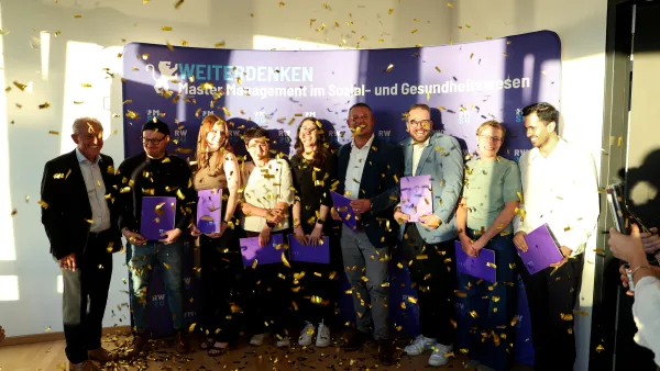 Gruppe der Master Absolventen 2026