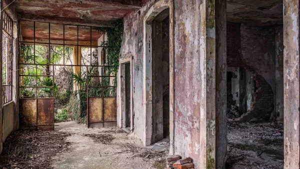Lost Places - Verfallenes Gebäude