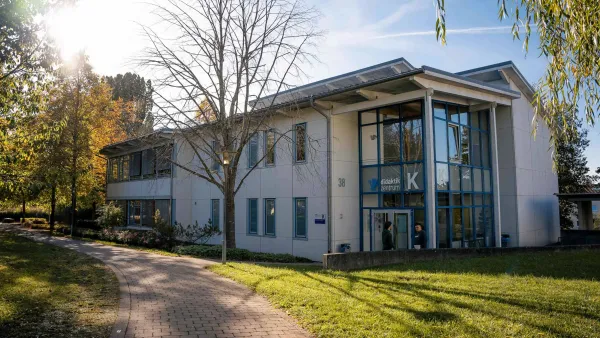 Außenansicht des K-Gebäudes / Didaktikzentrums.