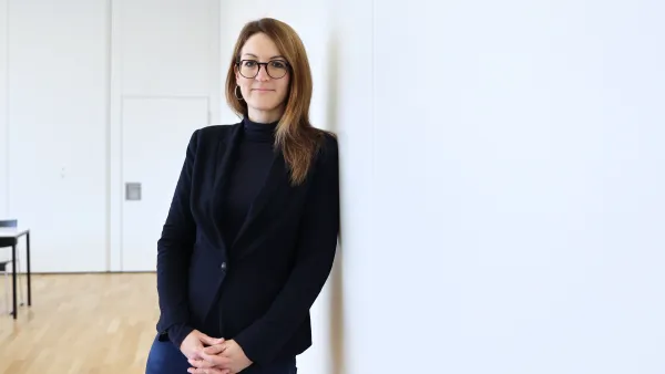 Portrait Prof. Dr. Annika Valentin