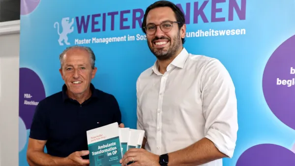 Philipp Henßler und Axel Olaf Kern präsentieren das Buch "Ambulante Transformation im OP"