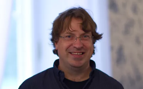 Foto von Prof. Dr. Stefan Sütterin